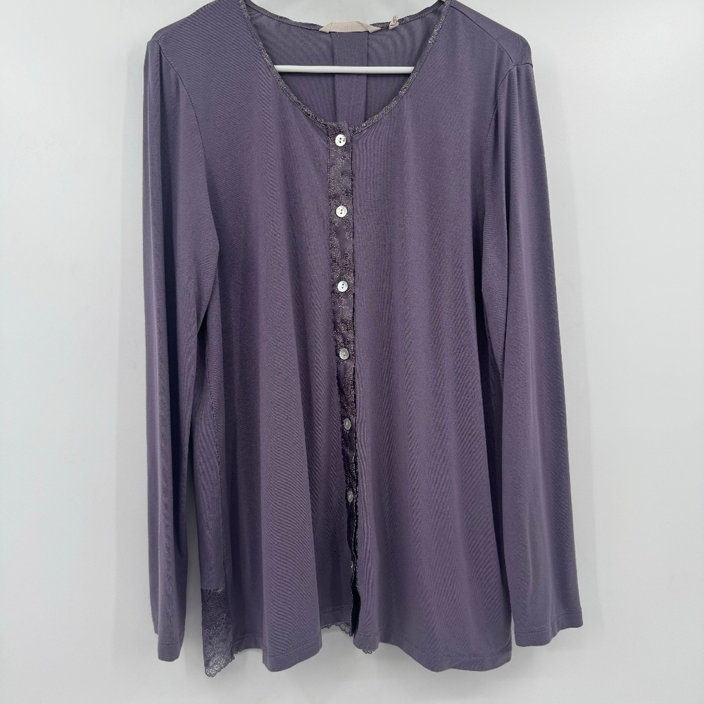 Soft Surroundings Top Women Medium Purple Long Sleeve Lace Stretch Button Up